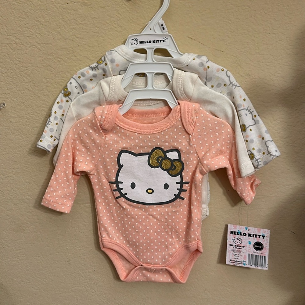 Hello kitty baby set